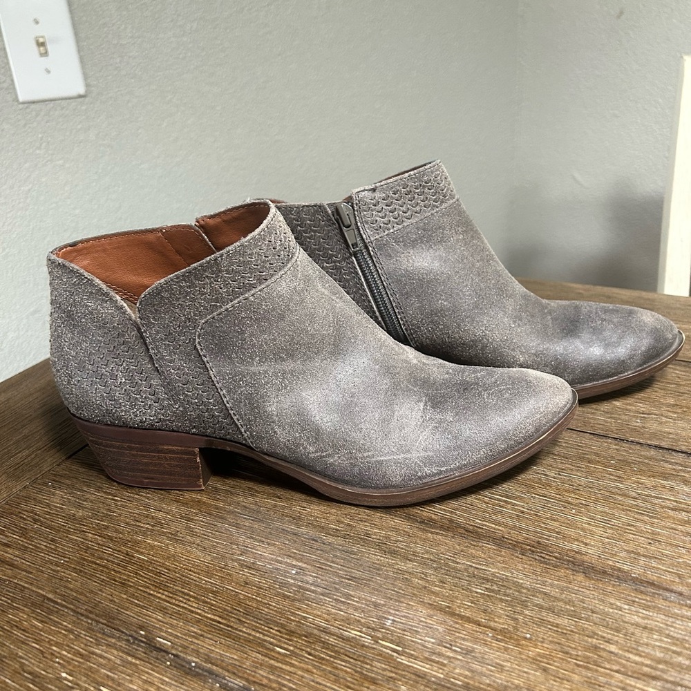 Genuine leather Brinley laser cut boots size 9 - Picture 4 of 12